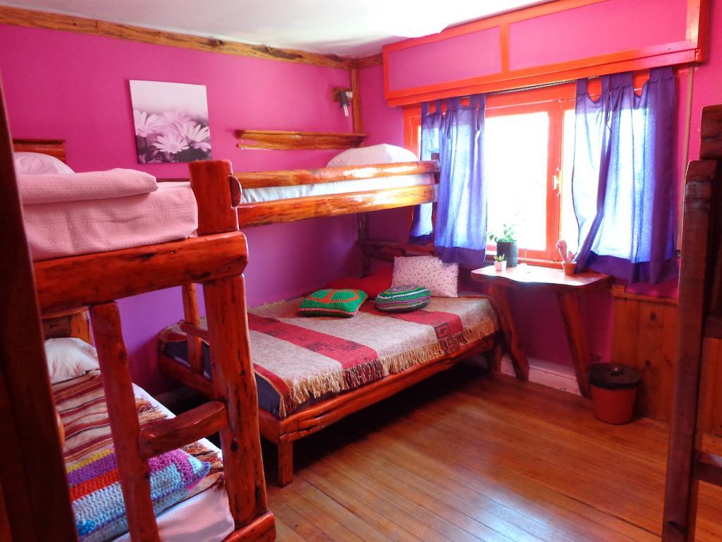 Wood House Hostel Сан Карлос де Барилоче Стая снимка