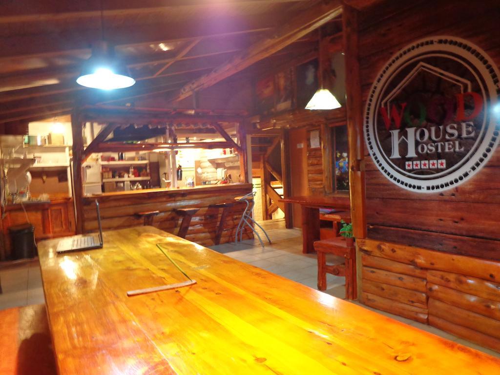 Wood House Hostel Сан Карлос де Барилоче Екстериор снимка
